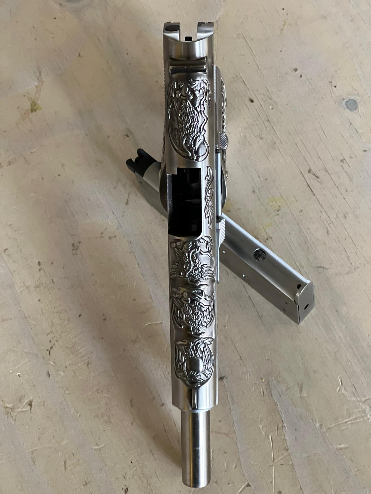 Airsoft Pistole WE M1911 Etched Metall GBB 6 mm Silber