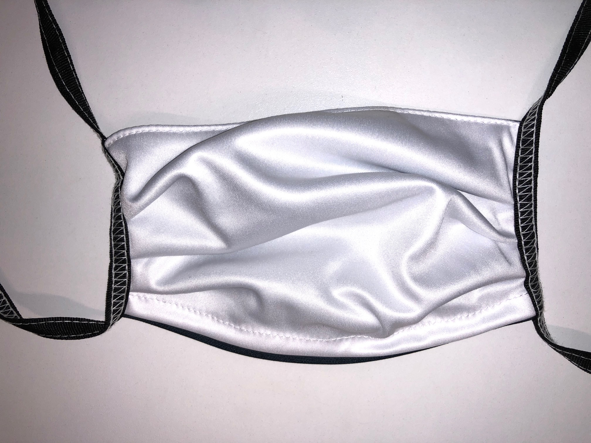 Mund-Nasen-Maske Mehrweg, waschbar, 2 lagig mit Filtereinschub