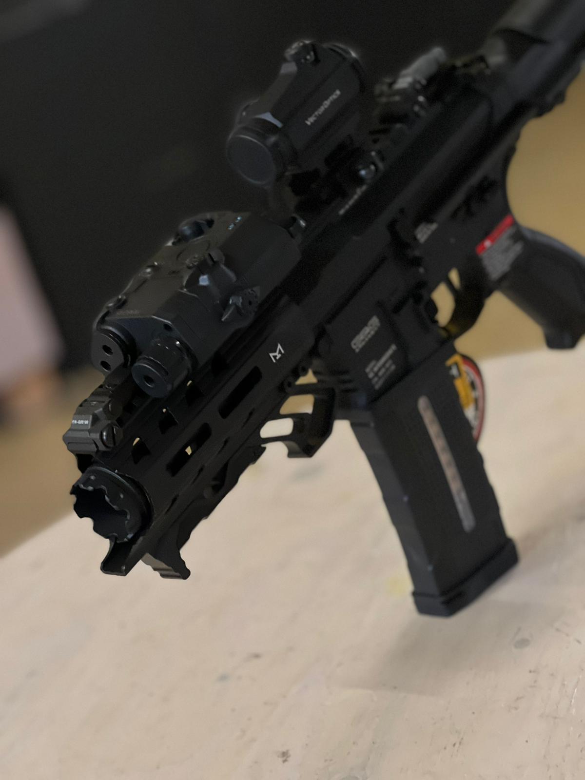 G&G ARP 556 SAEG Airsoft kompl. Set