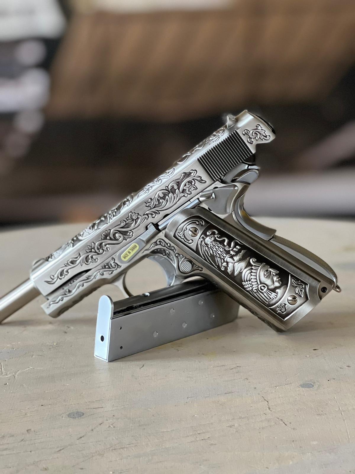 Airsoft Pistole WE M1911 Etched Metall GBB 6 mm Silber
